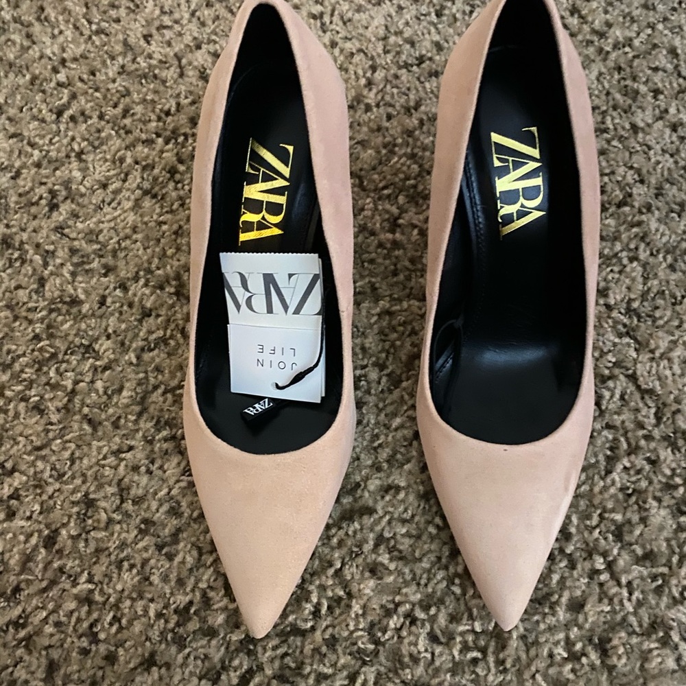 Zara nude suede heels. Size 37 in Zara or 6.5